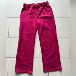 TNA Straight Leg Boyfriend Fit Sweatpants - Medium